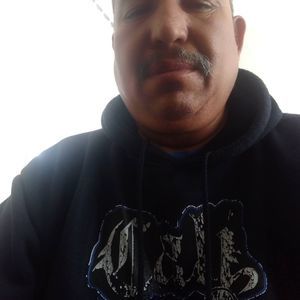 Meet your Posher, Cecilio